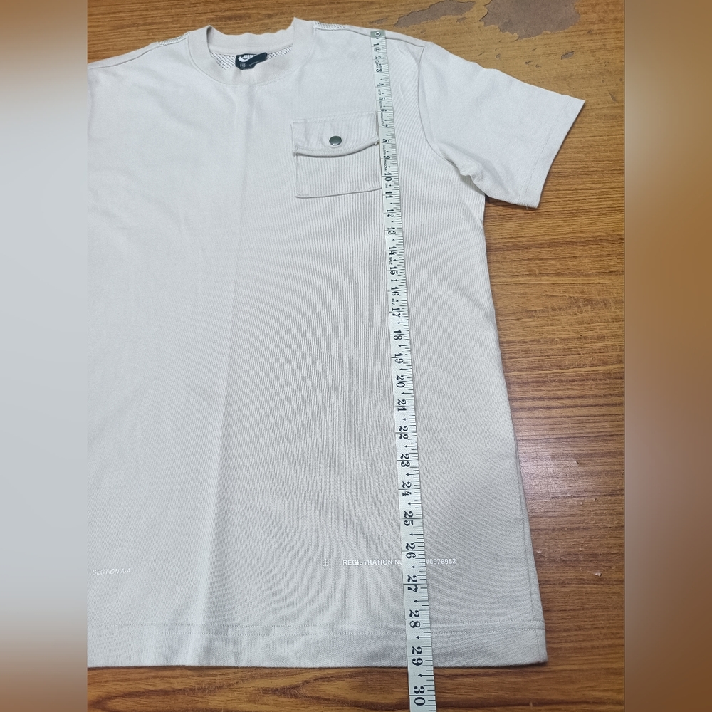 Nike Sportswear T-Shirt City Made Men's Casual Pocket Tee Khaki size M - Picture 12 of 16